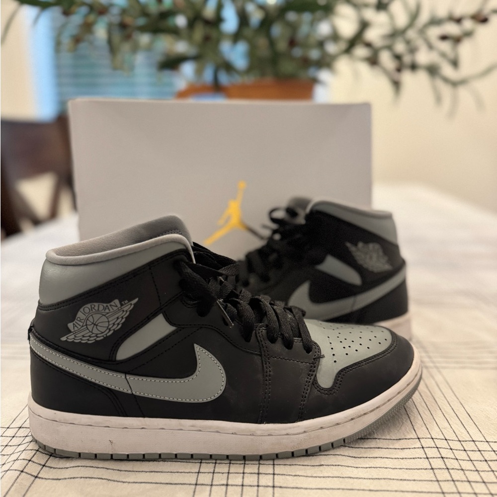 Nike Air Jordan 1 Mid black grey Men’s 9